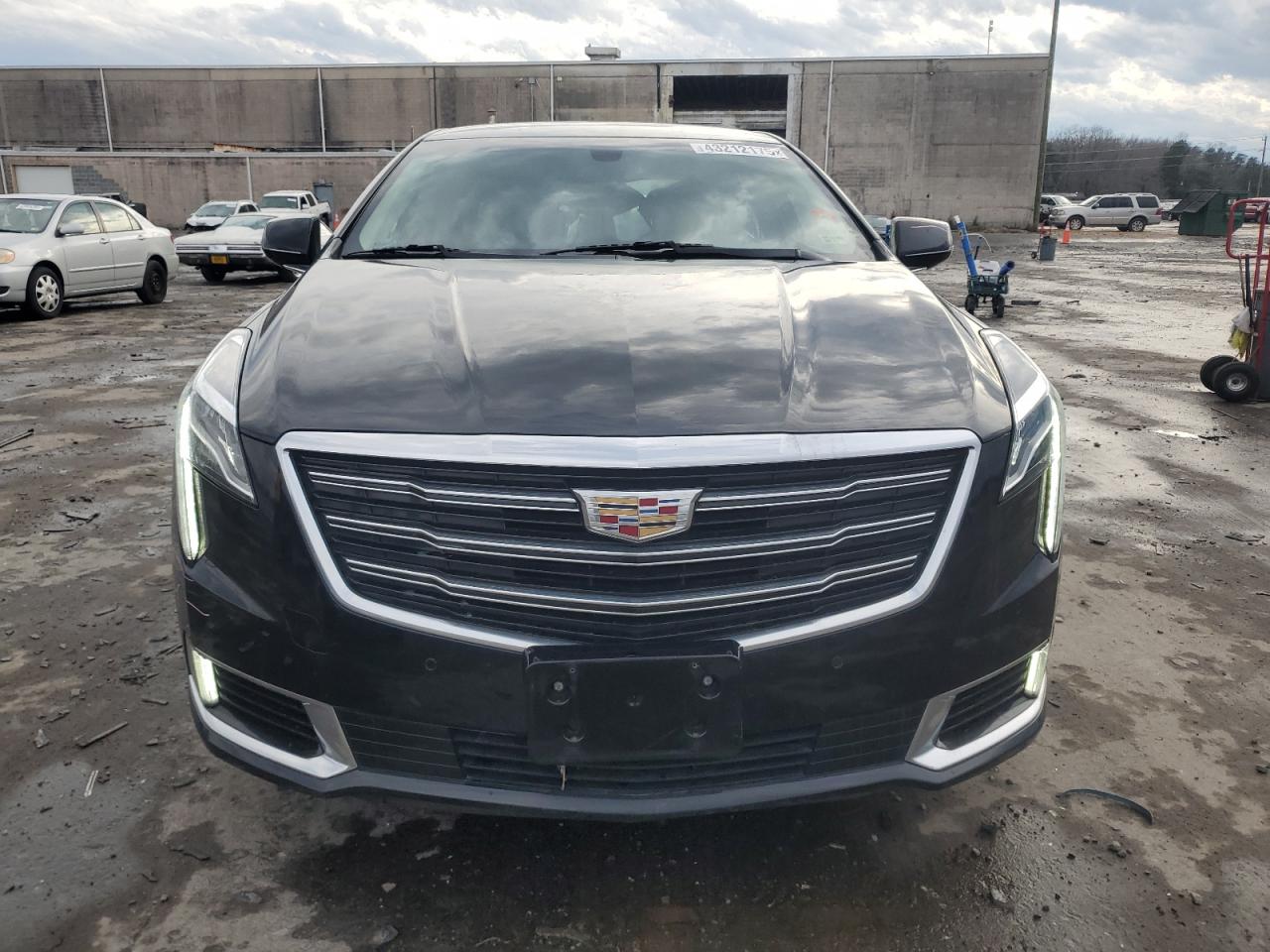 2018 Cadillac XTS - Image 5