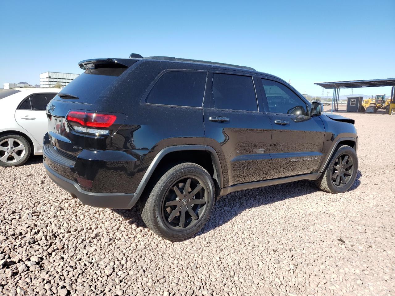 2021 Jeep Grand Cherokee - Image 3