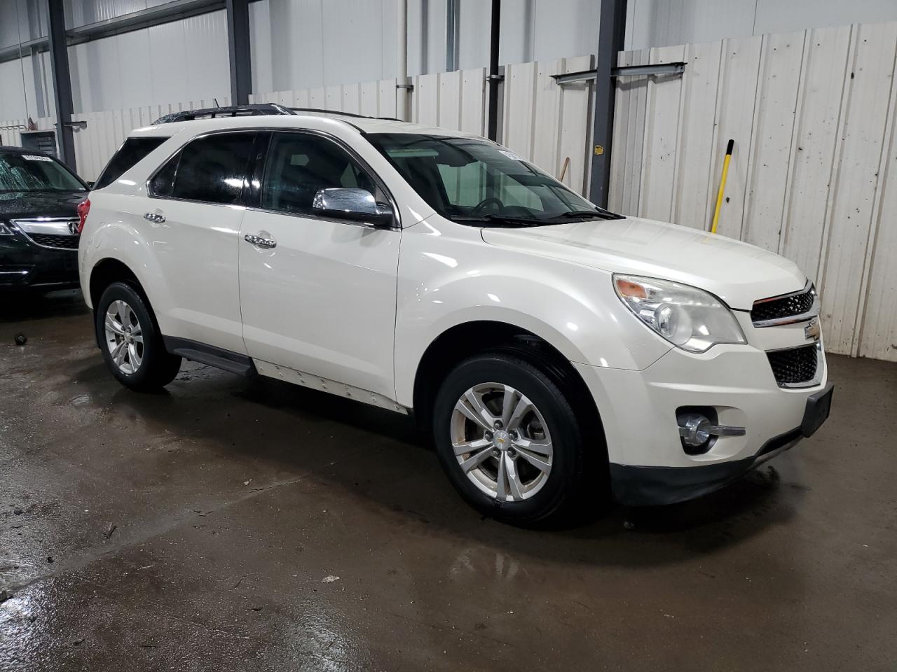 2013 Chevrolet Equinox - Image 4