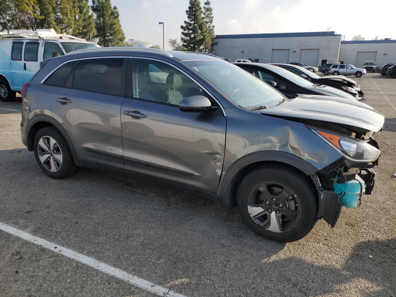 2017 Kia Niro - Image 4