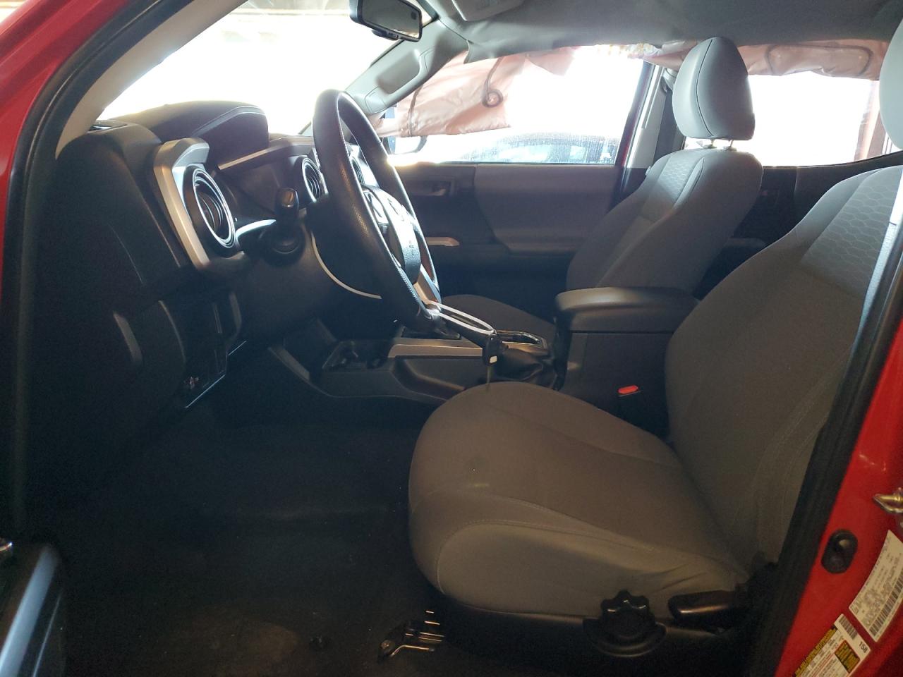 2016 Toyota Tacoma - Image 7