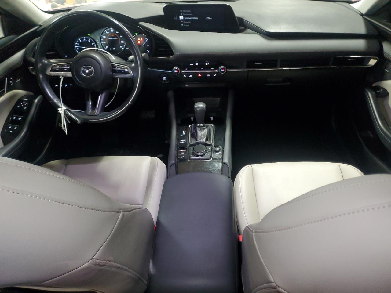 2020 Mazda 3 - Image 8