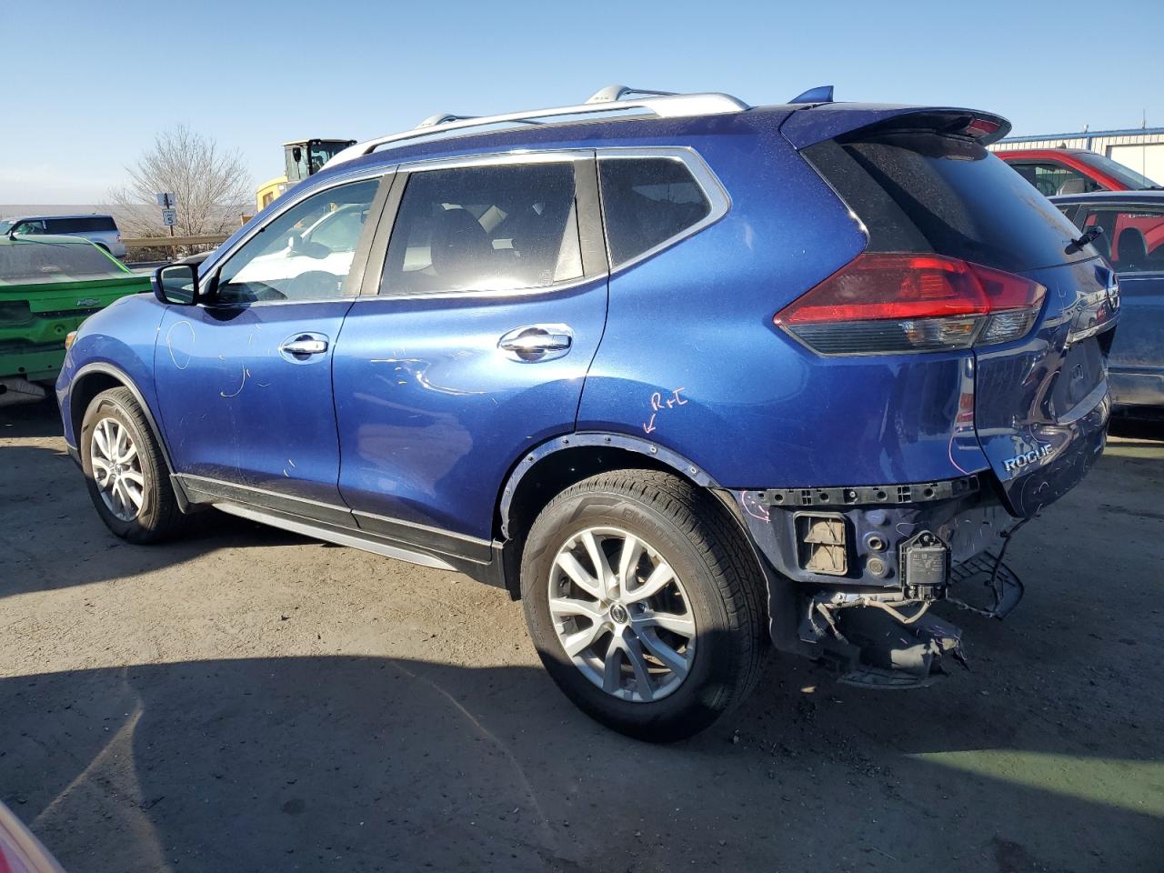 2019 Nissan Rogue - Image 2