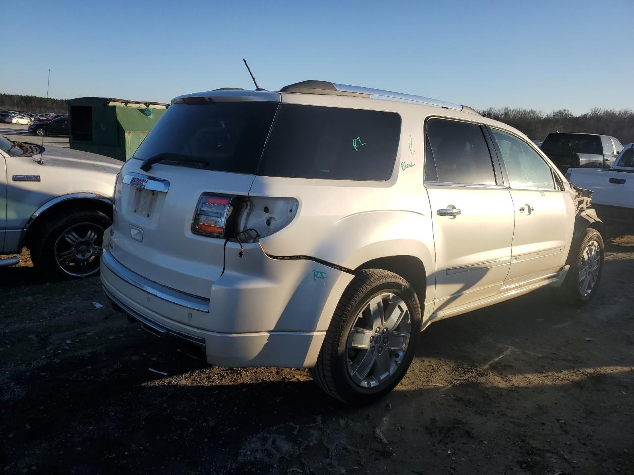 2015 GMC Acadia - Image 3