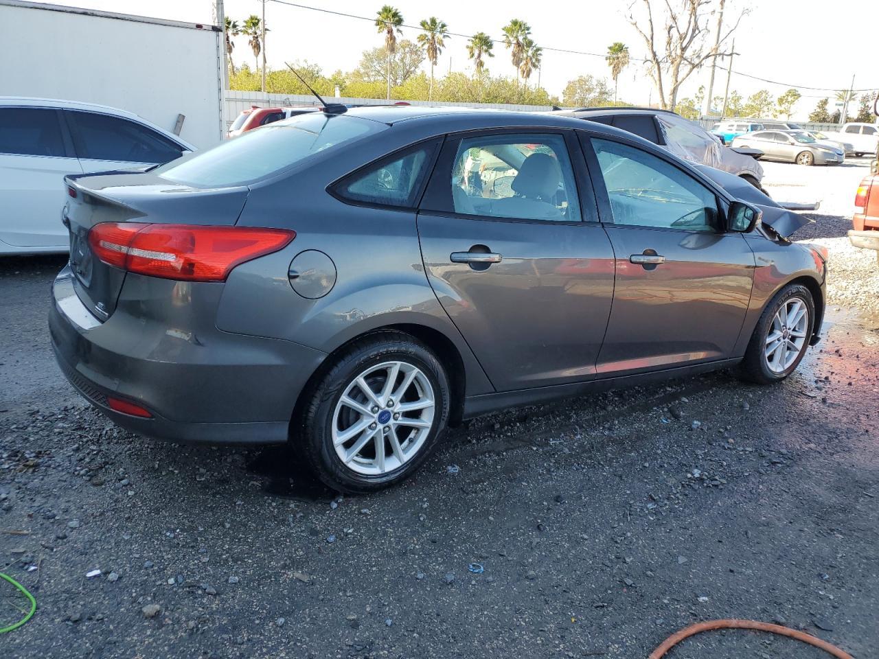2015 Ford Focus - Image 3