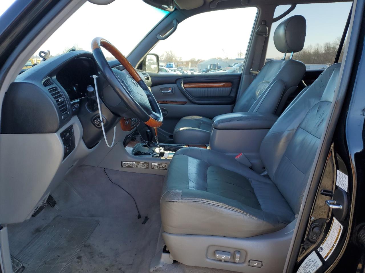 2005 Lexus Lx 470 VIN: JTJHT00W853551973 Lot: 43168105