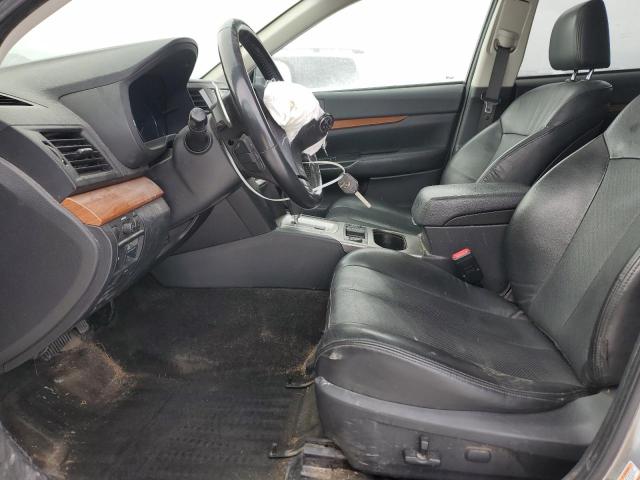  SUBARU OUTBACK 2013 Серебристый