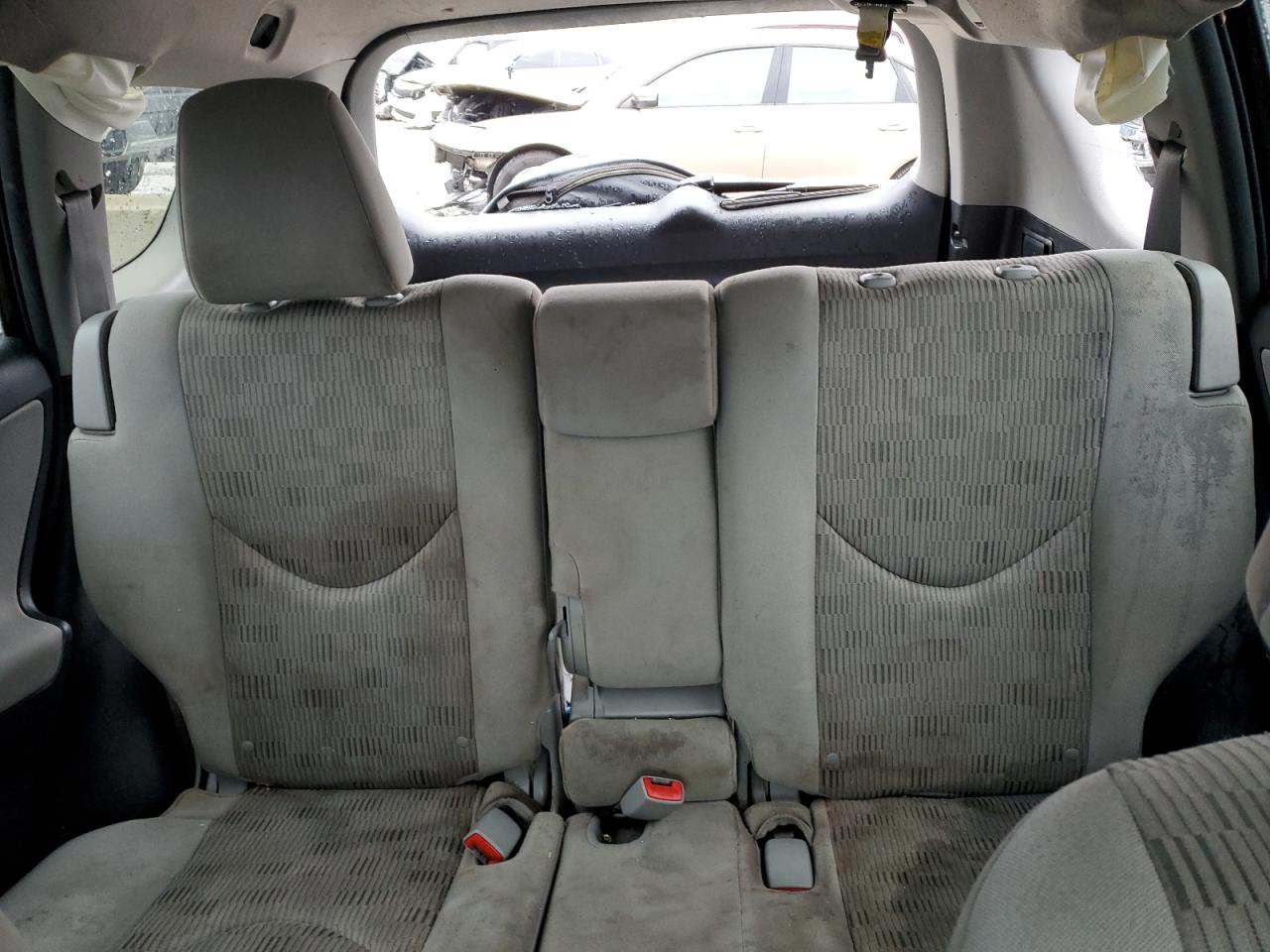 2012 Toyota RAV 4 - Image 10