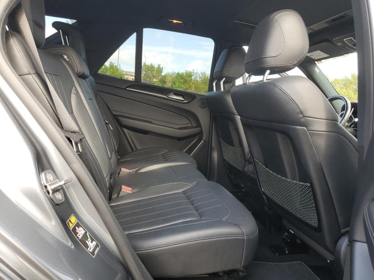 2018 Mercedes-Benz GLE - Image 11