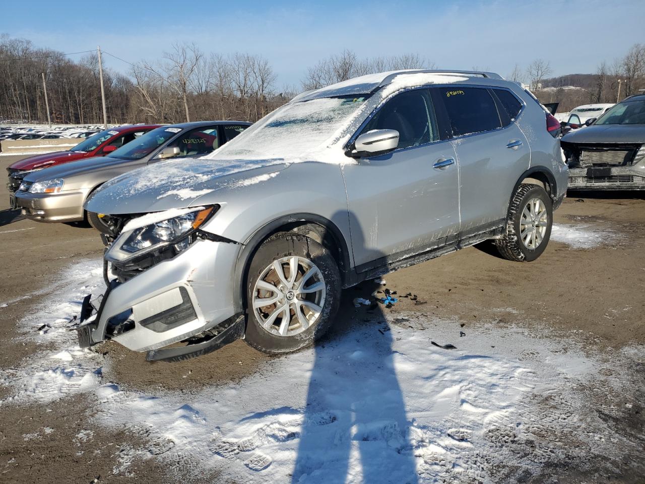 2017 Nissan Rogue - Image 1