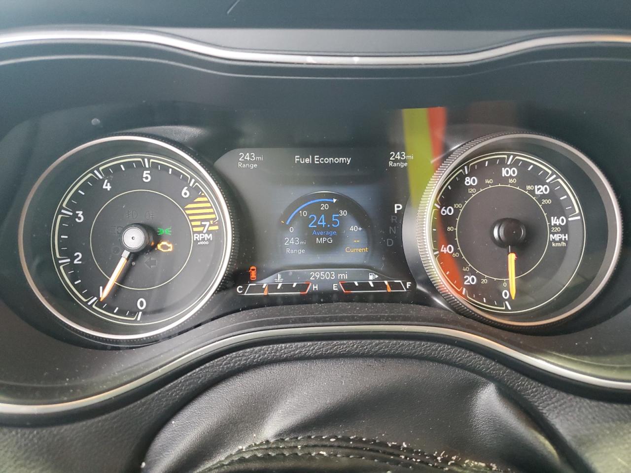 2019 Jeep Grand Cherokee - Image 9