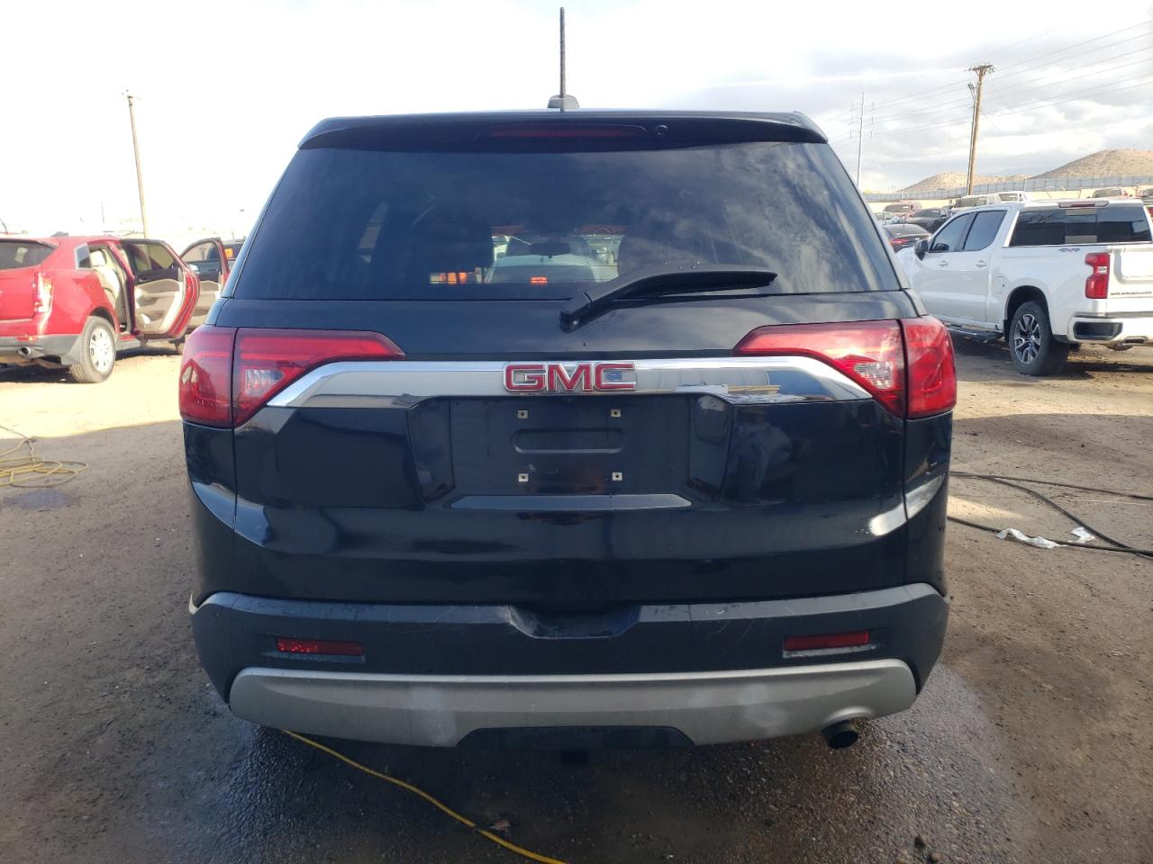 2017 GMC Acadia - Image 6
