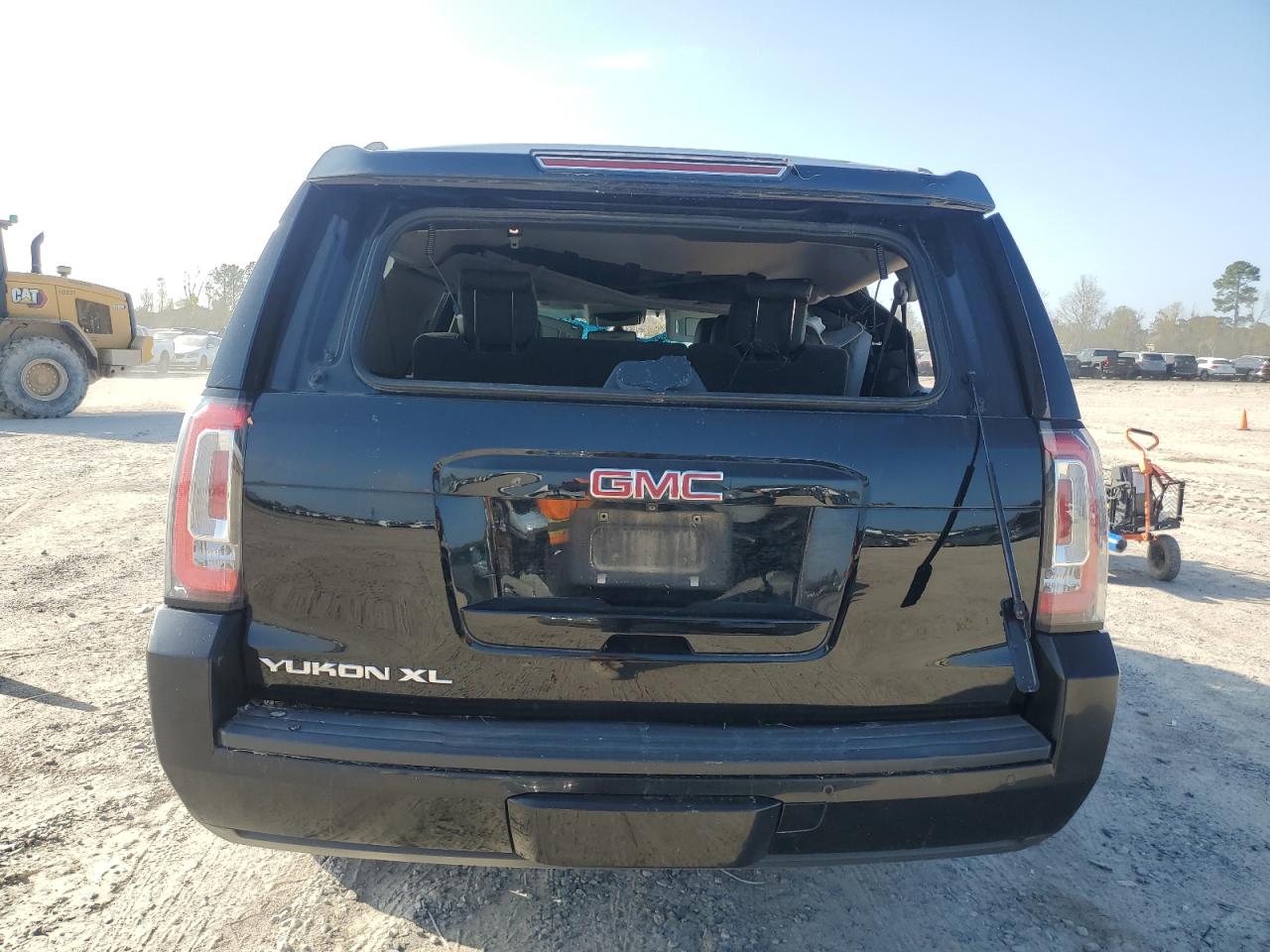 VIN 1GKS2GKC5GR216665 2016 GMC YUKON no.6