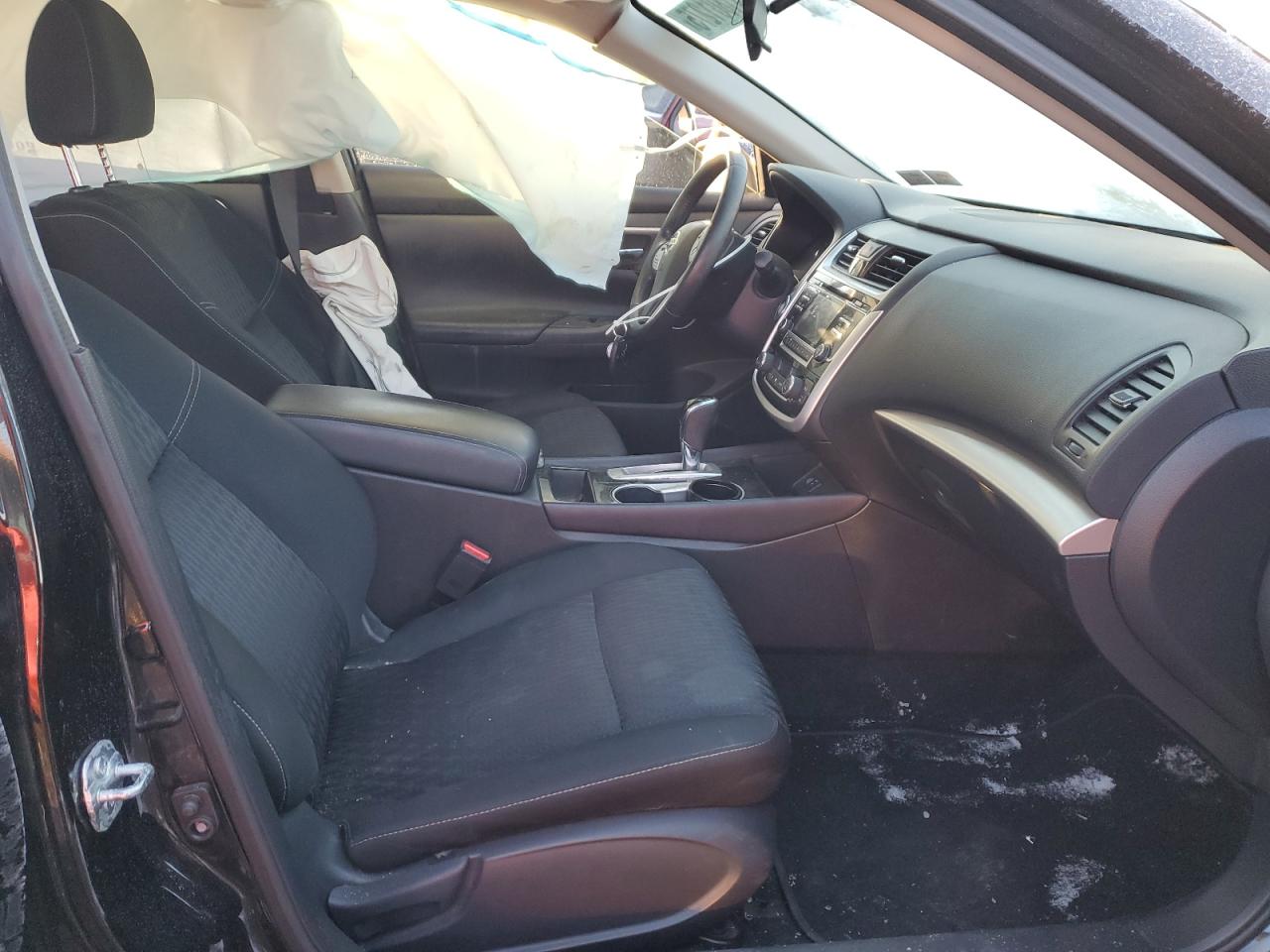 2018 Nissan Altima - Image 7