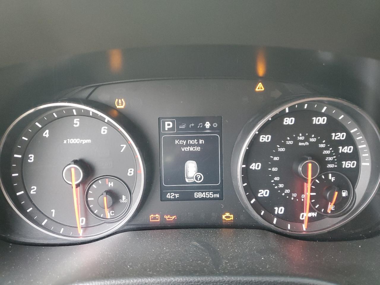 2018 Hyundai Elantra - Image 9