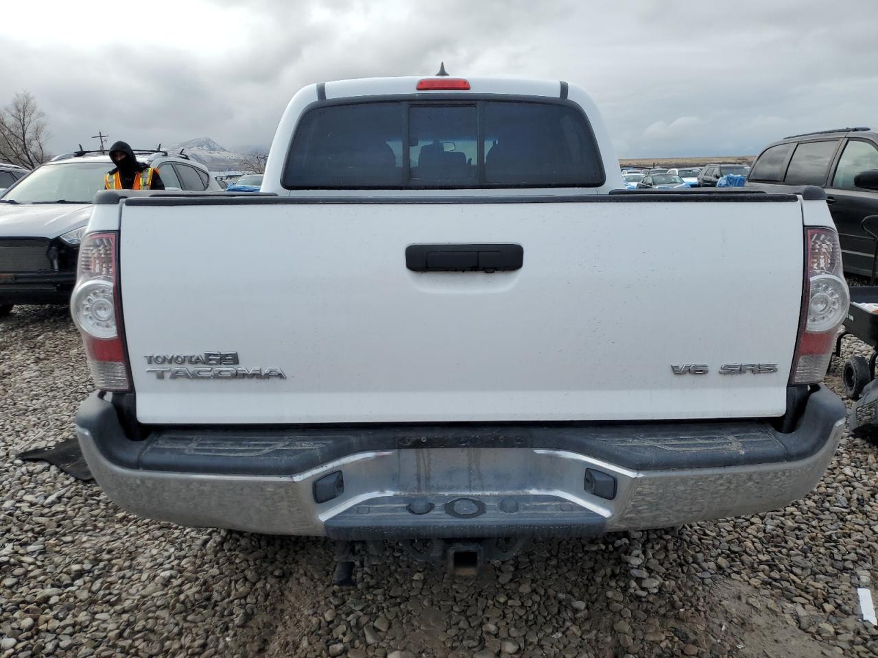 2015 Toyota Tacoma Double Cab VIN: 3TMLU4EN6FM178787 Lot: 87100354