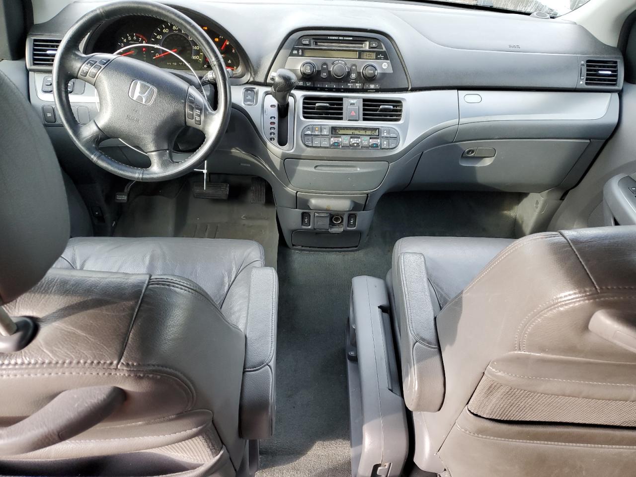 2007 Honda Odyssey - Image 8