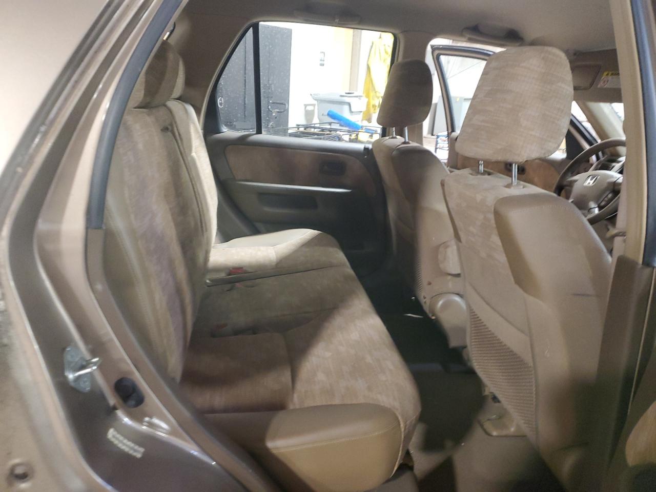 2003 Honda CR-V - Image 11