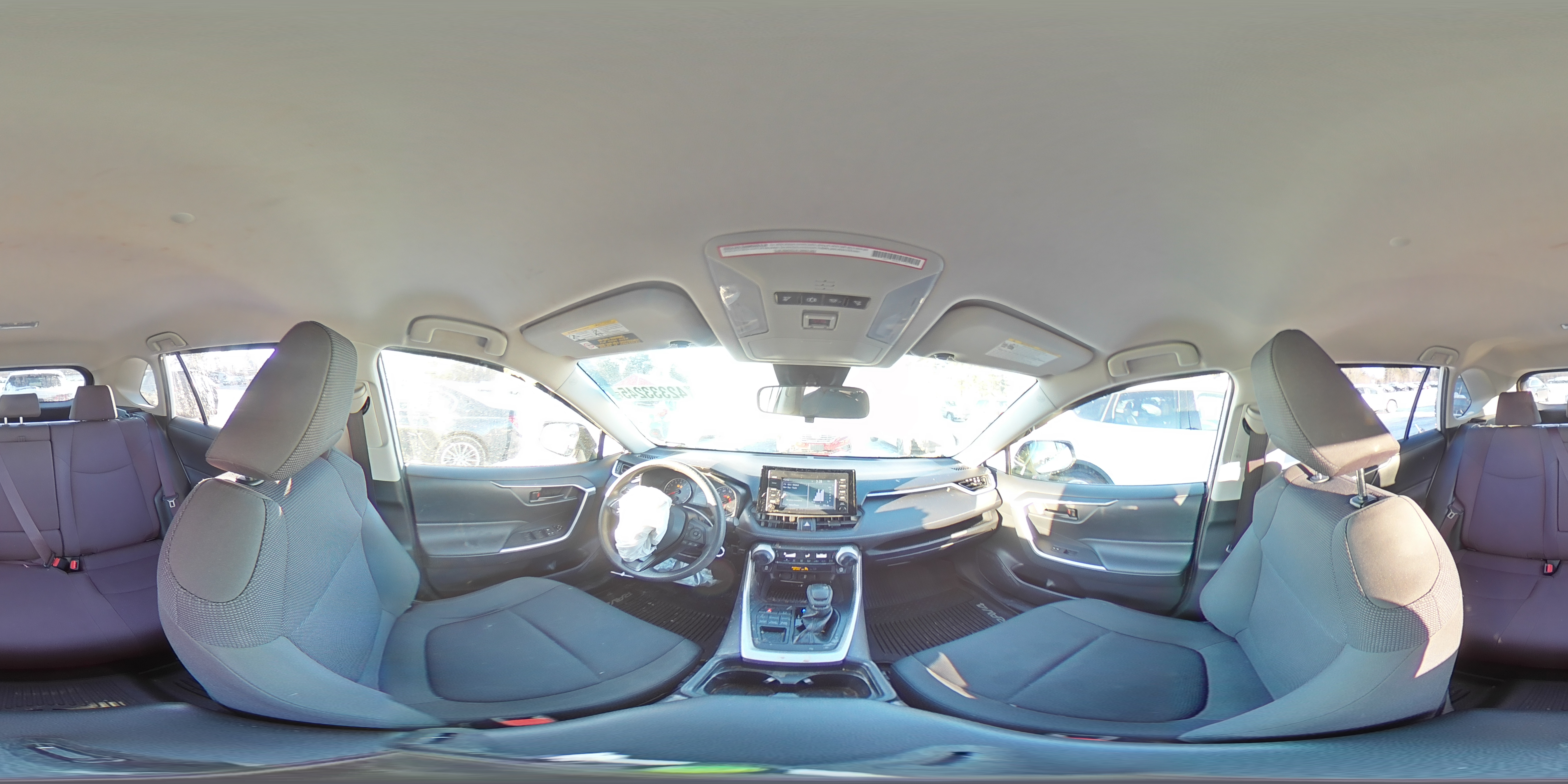 2019 Toyota RAV 4 - Image 13