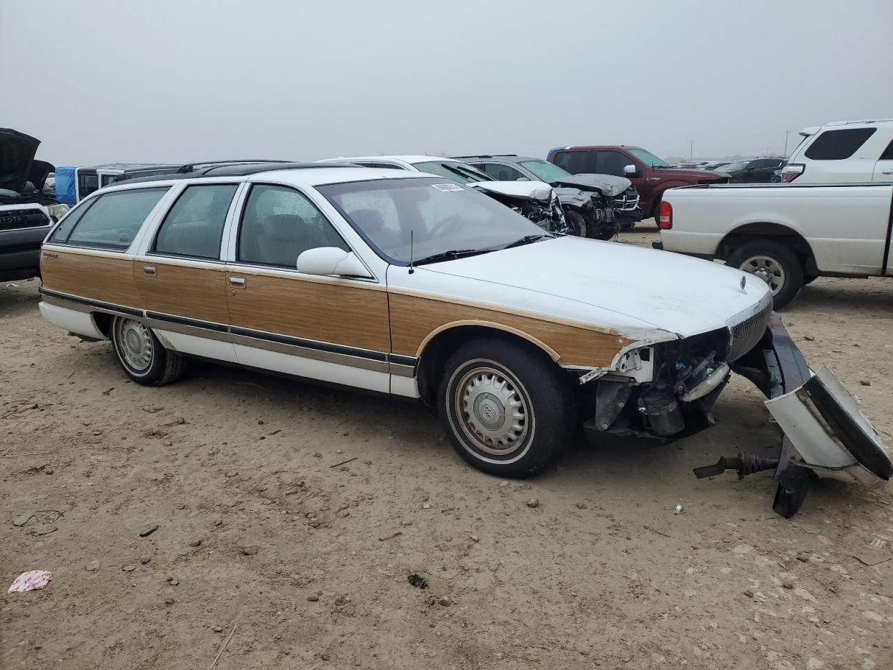 1996 Buick Roadmaster - Image 4