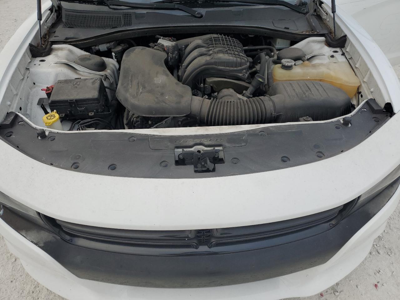 2018 Dodge Charger - Image 11