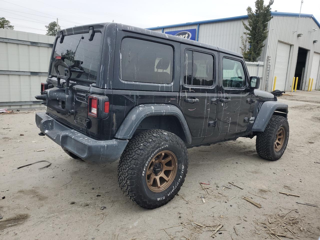 2018 Jeep Wrangler - Image 3