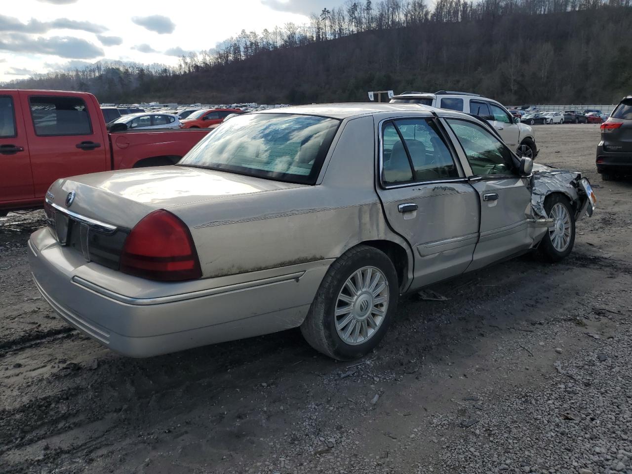 2008 Mercury Grand Marquis - Image 3
