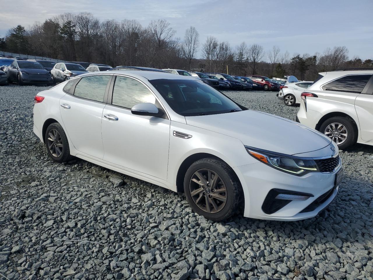 2019 Kia Optima - Image 4