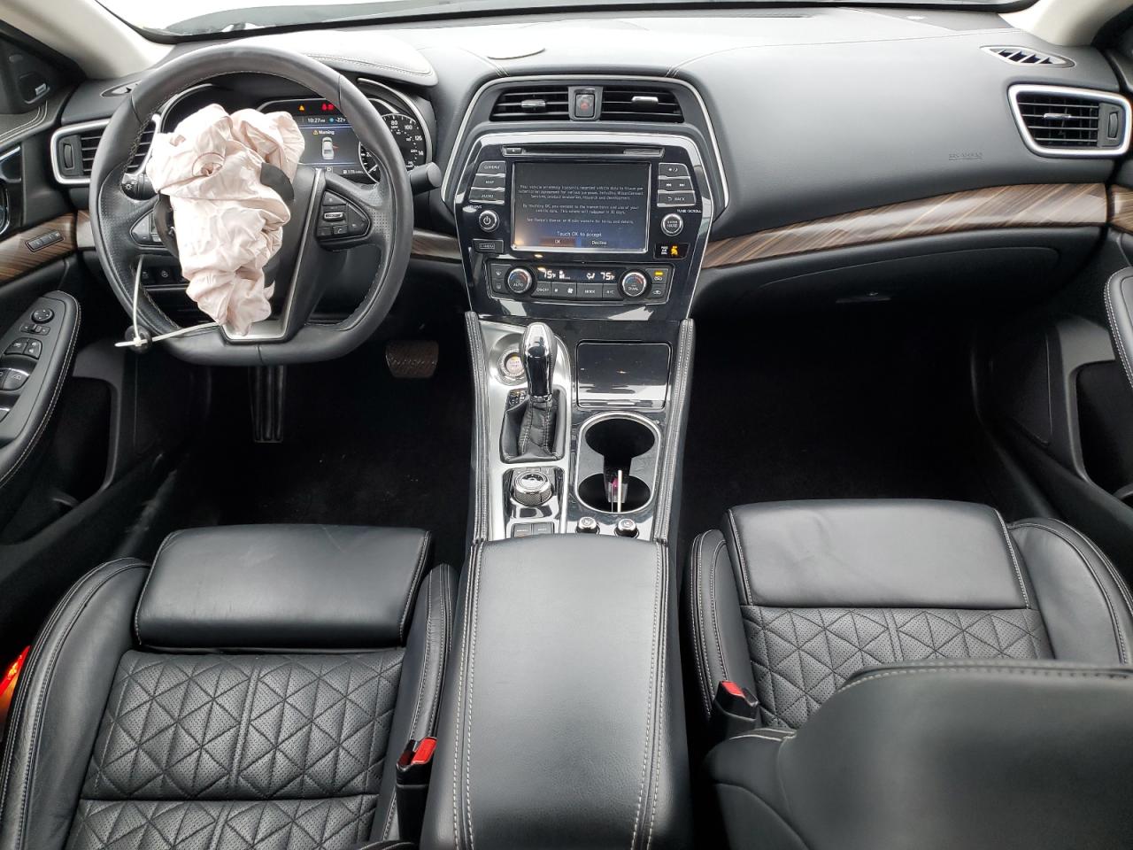 2017 Nissan Maxima - Image 8