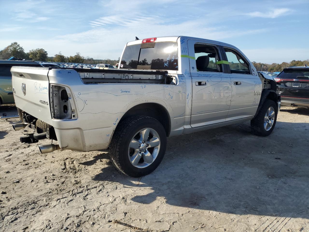 2017 RAM 1500 - Image 3