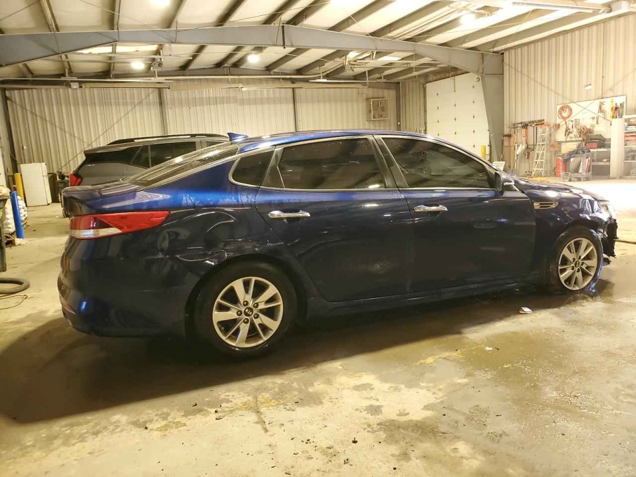 2016 Kia Optima - Image 3