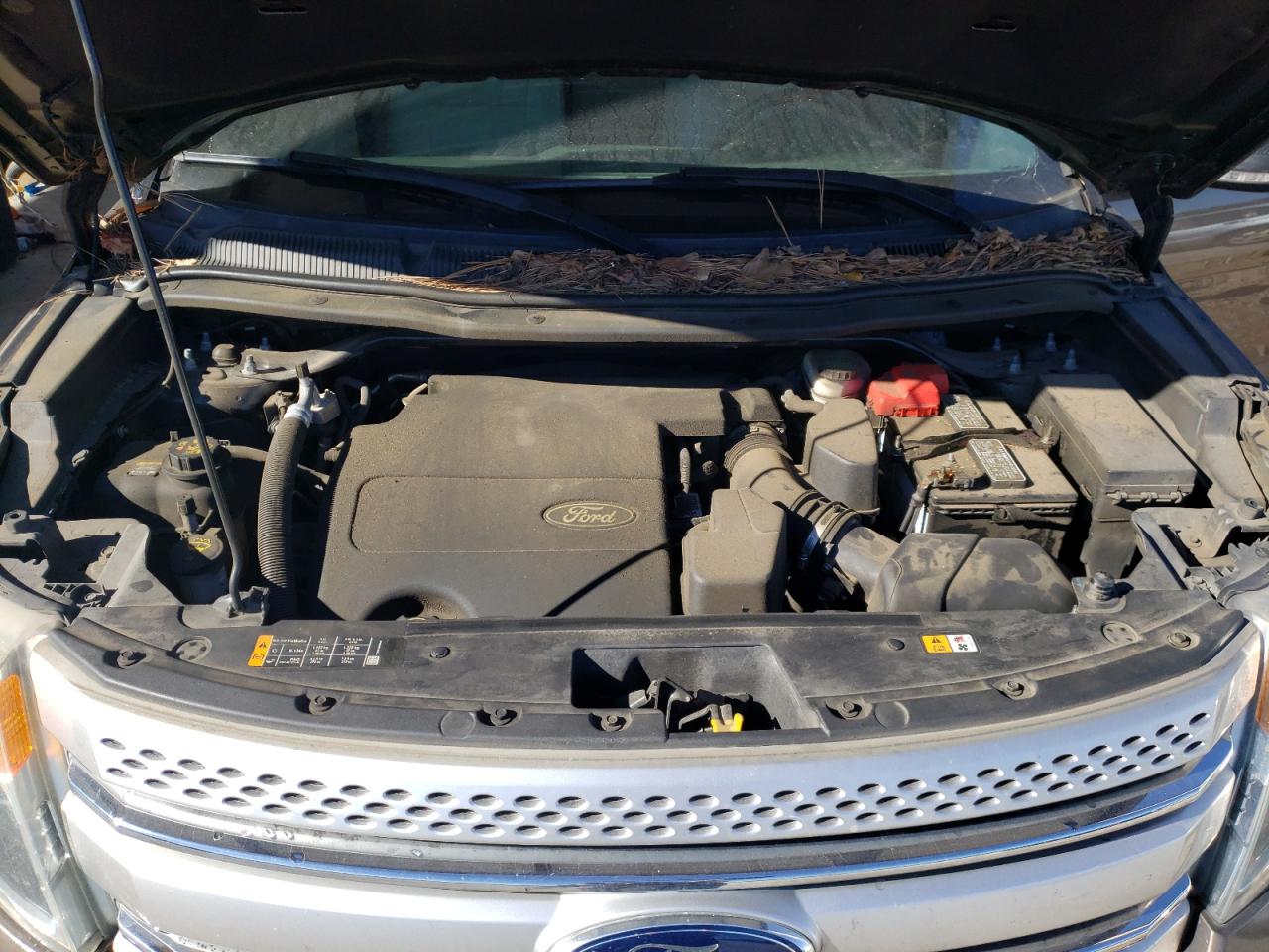 2015 Ford Explorer - Image 11