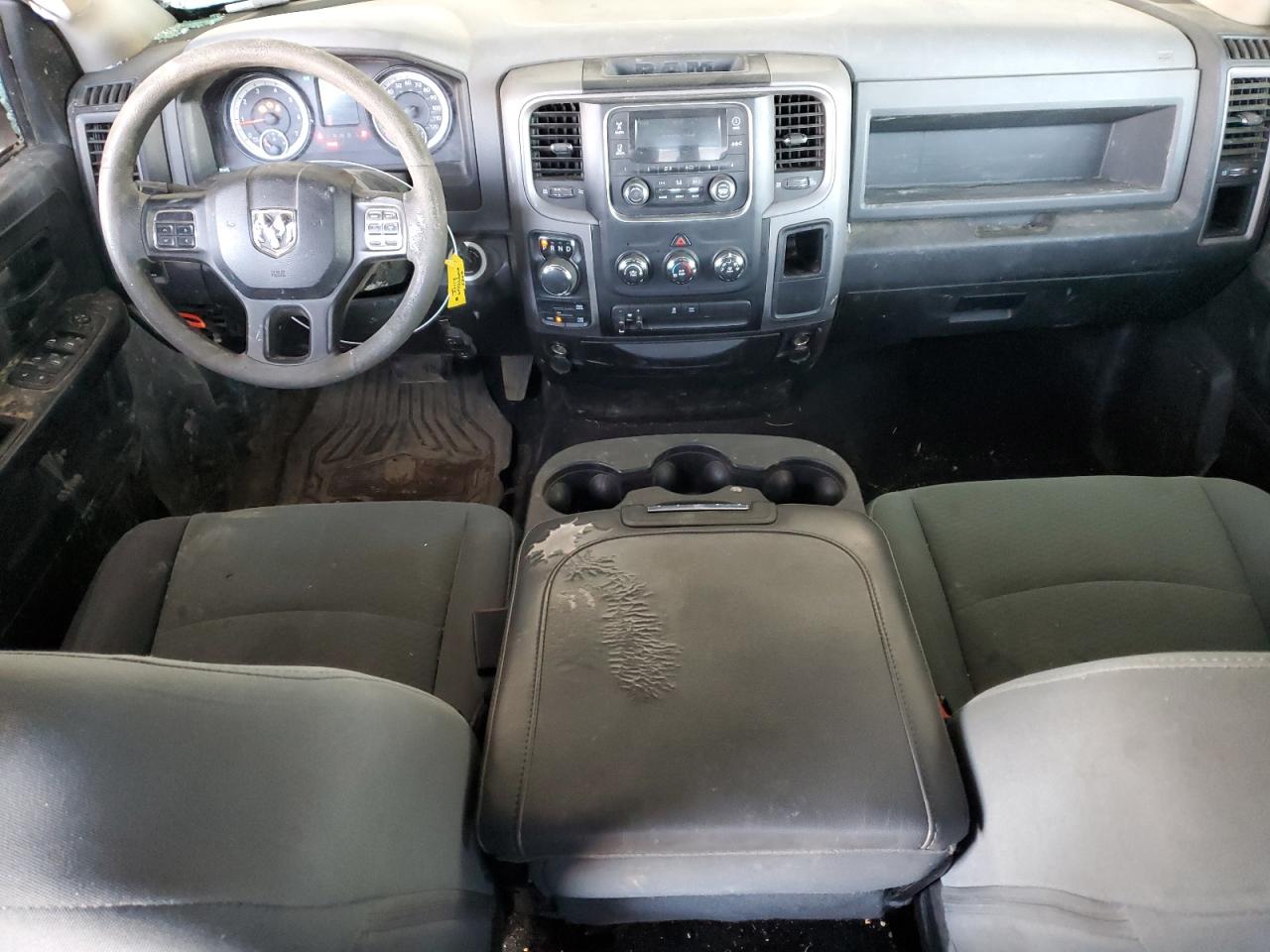 2016 RAM 1500 - Image 8
