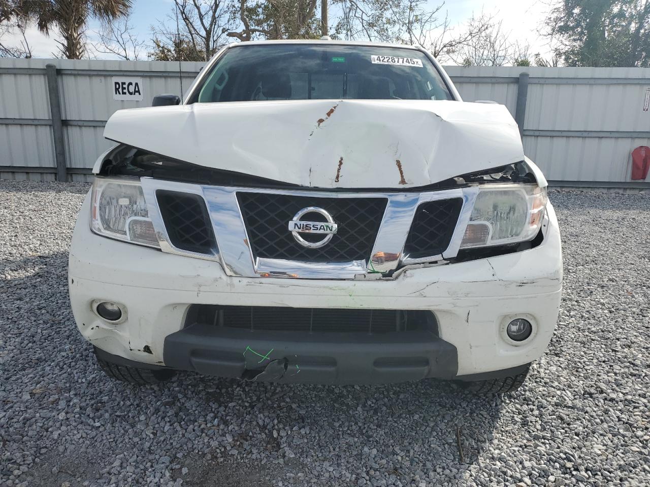2017 Nissan Navara (Frontier) - Image 5