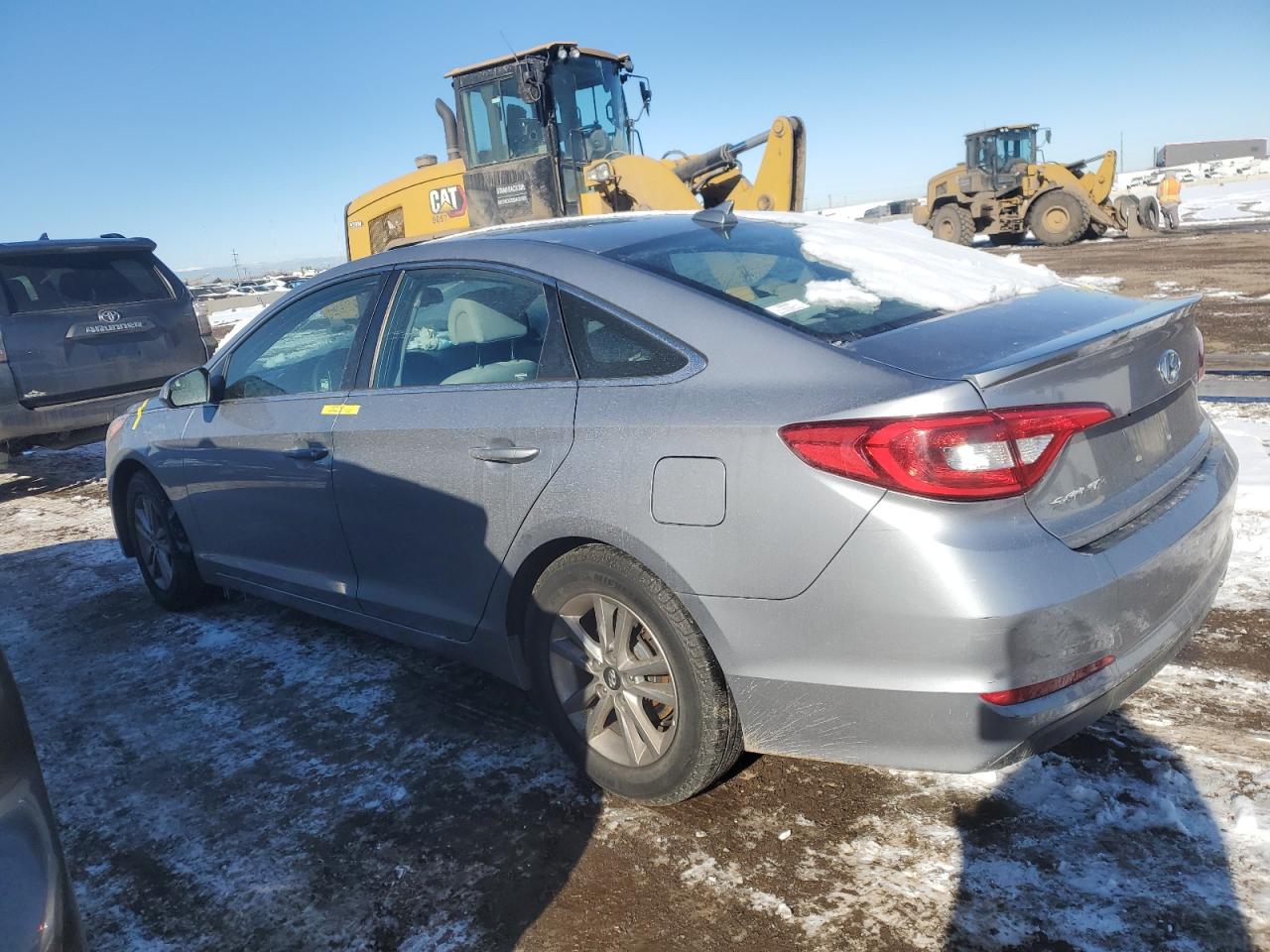 2016 Hyundai Sonata - Image 2