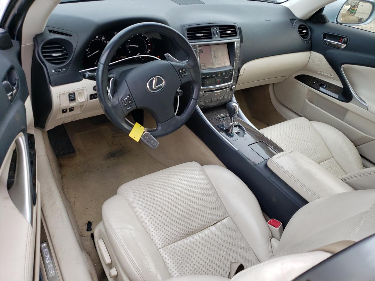 2010 Lexus IS - Image 8