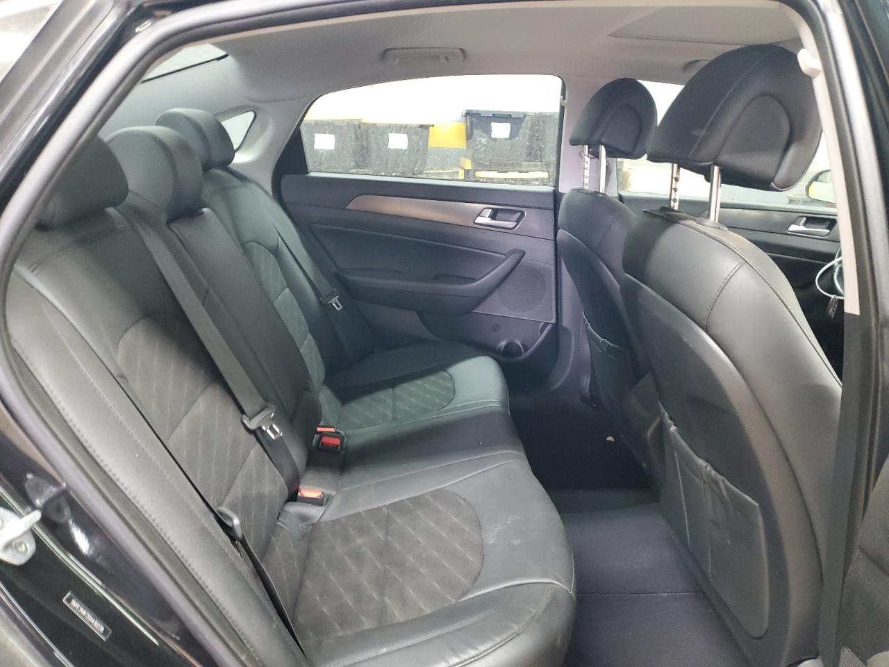 2016 Hyundai Sonata - Image 10