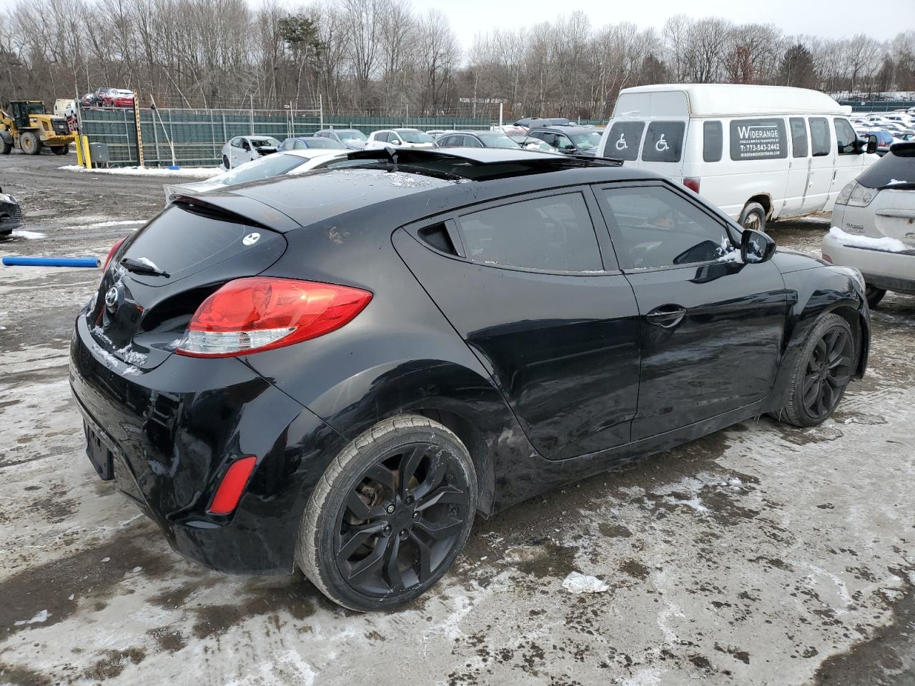 2012 Hyundai Veloster - Image 3