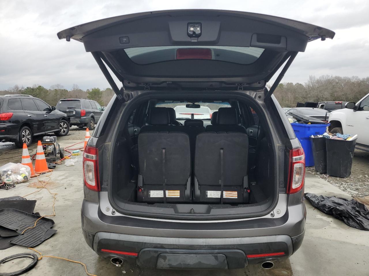 2013 Ford Explorer - Image 6