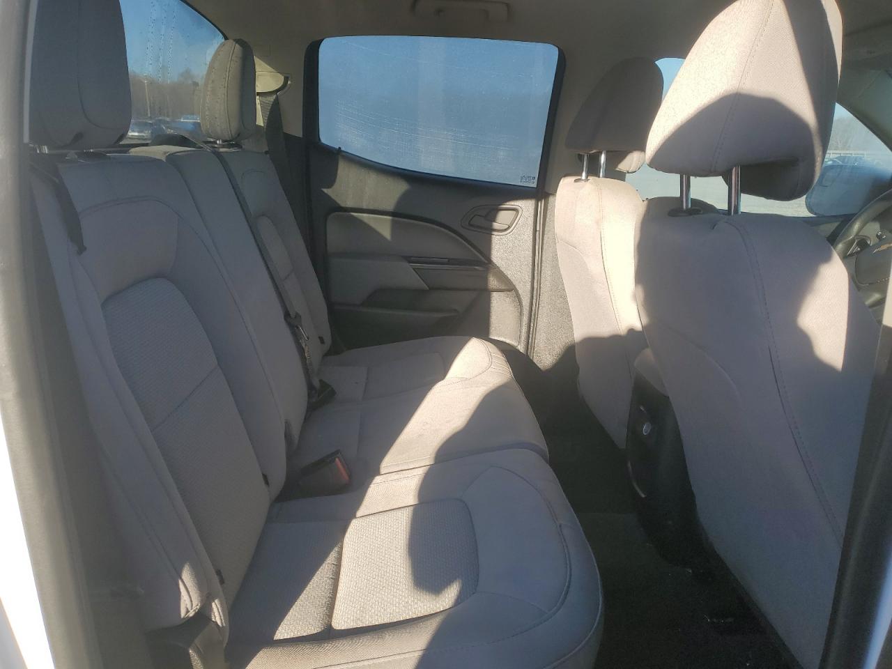 2021 Chevrolet Colorado - Image 11