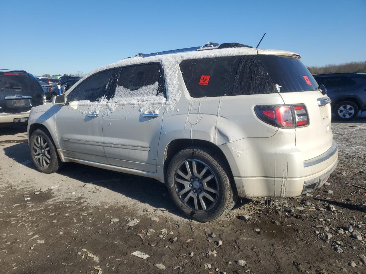2015 GMC Acadia - Image 2
