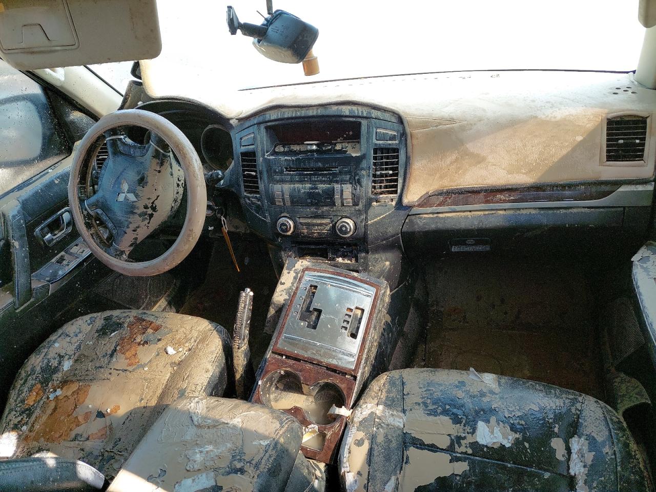 JMYLYV97WDJ704217 - 2013 Mitsubishi Pajero - #87786195