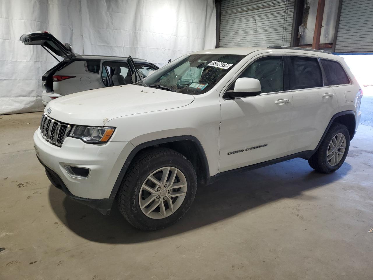 2018 Jeep Grand Cherokee - Image 1