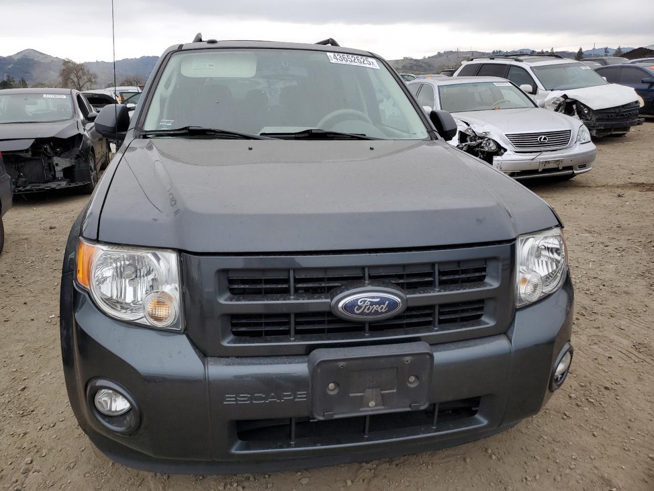 2009 Ford Escape - Image 5