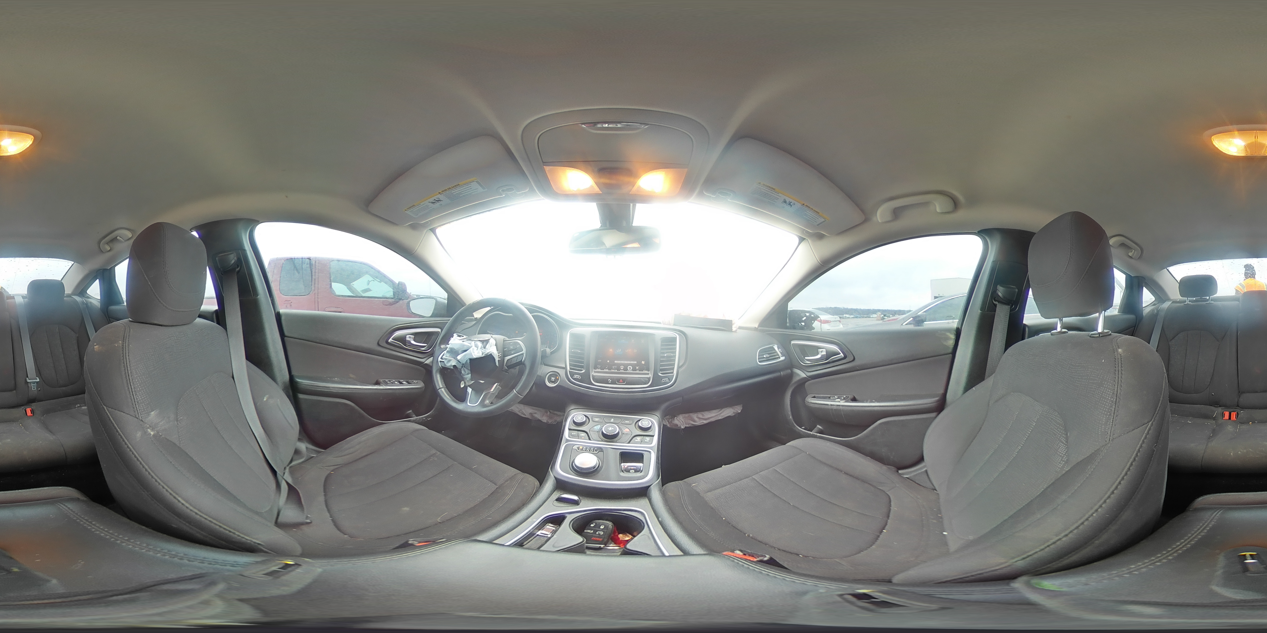 2015 Chrysler 200 - Image 12