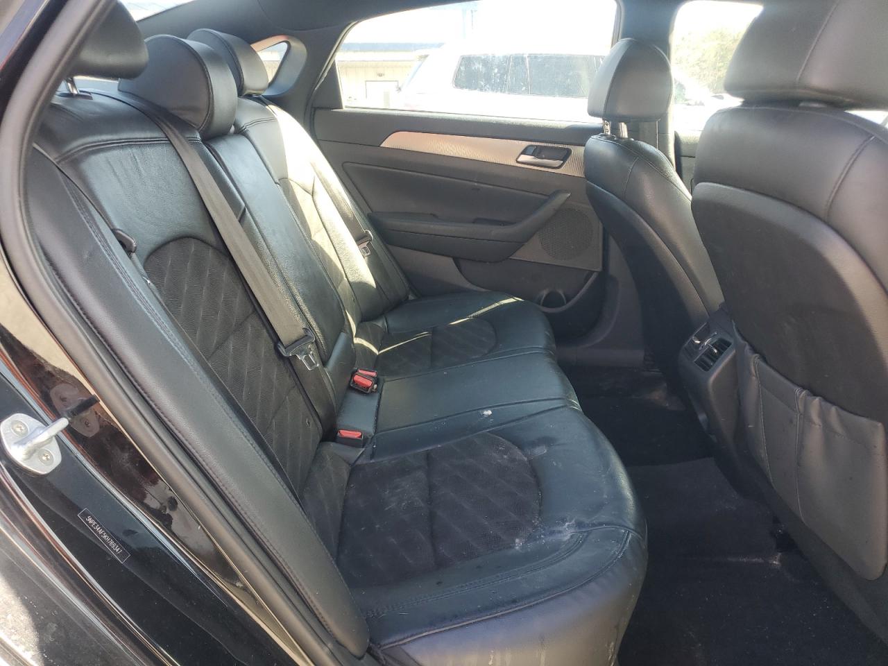 2019 Hyundai Sonata - Image 10