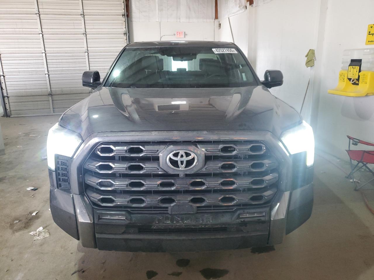 2023 Toyota Tundra - Image 5