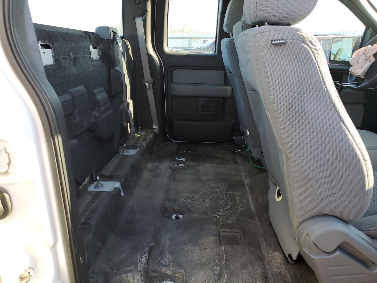 2014 Ford F-150 - Image 10