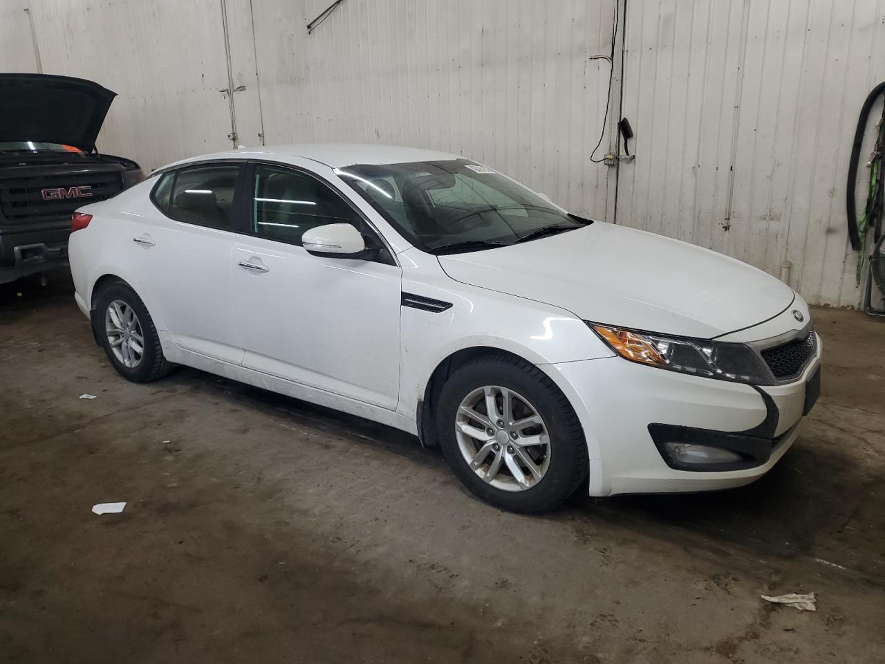 2013 Kia Optima - Image 4