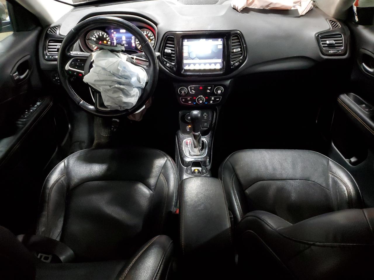 2021 Jeep Compass - Image 8